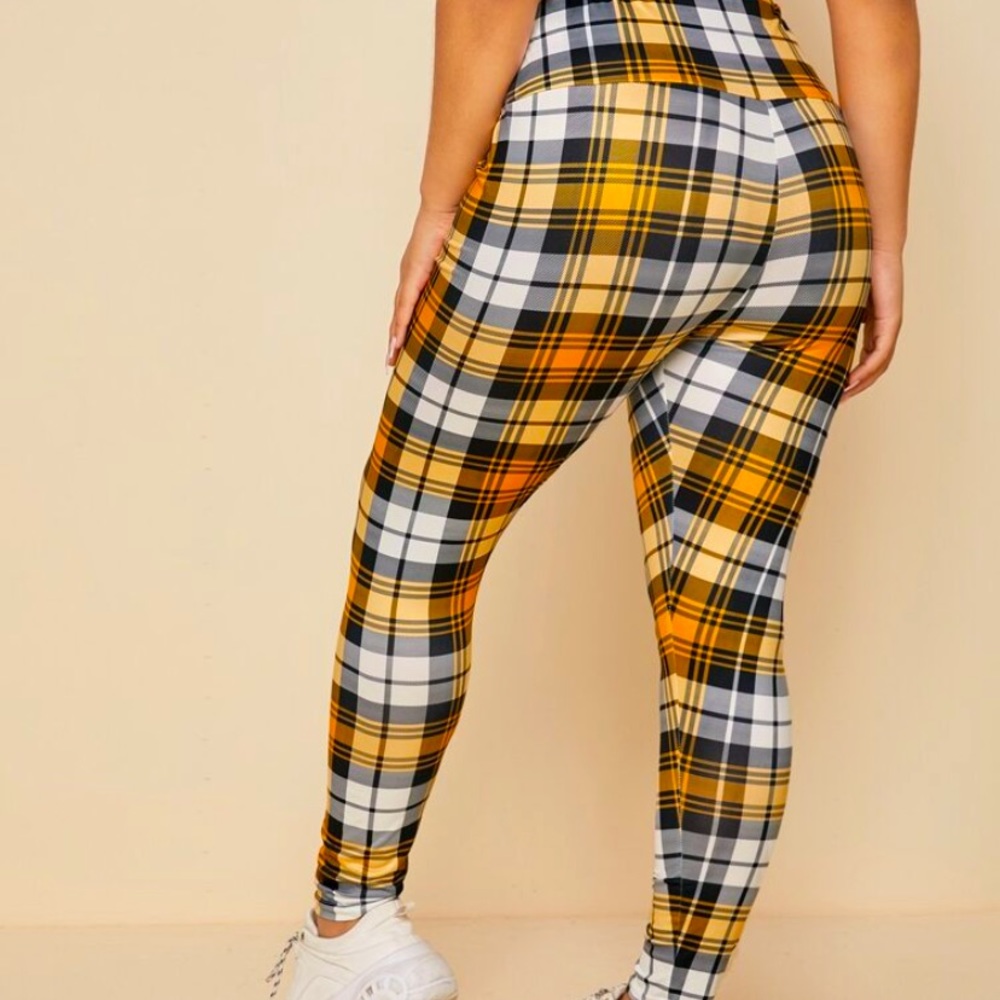 SHEIN Stretchy Pants/Leggings.